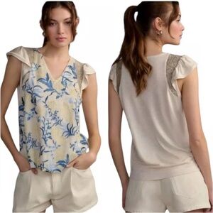 Anthopologie TINY Embroidered Floral flutter sleeve Top shirt blouse XSmall xs